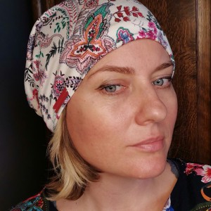 Czapka damska uniwersalna