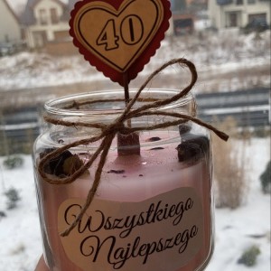 Świeca urodzinowa różne zapachy