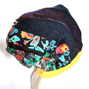 Czapka damska  patchworkowa smerfetka