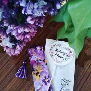 Zakładka do książki Bratki