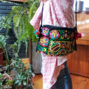 torba haftowana hmong kwiaty etno boho