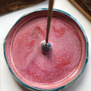 PALOLOPULI podstawka na kadzidełko