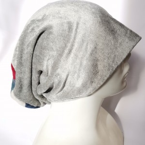 Czapka wiosenna srebrzytsa smerfetka