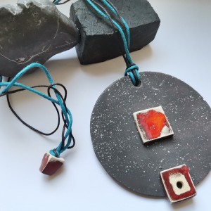 Naszyjnik ceramiczny duży