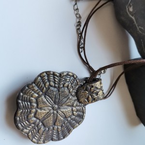 Naszyjnik brązowy duży