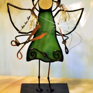 Aniołek witrażowy 3D krawcowa