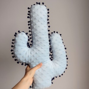 Poduszka kaktus minky pompony błękit