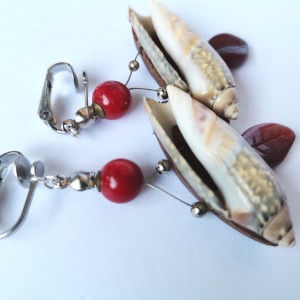 Klipsy długie kolorowe muszle