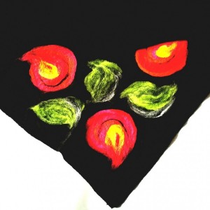 czarna chusta handmade wełniana handmade