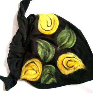 czarna chusta handmade wełniana handmade