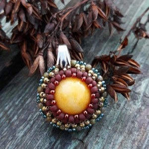 ,,nefryt w oplocie, wisior,,