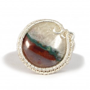 Agat, Srebrny regulowany pierścionek z agatem biało czerwono zielonym regulowany, prezent dla niej prezent dla mamy, prezent dla kobiety handmade pomysł na prezent