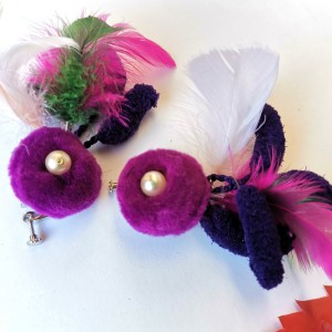 Klipsy pióra pompony lekkie