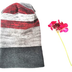 Czapka z dzianiny swetrowej