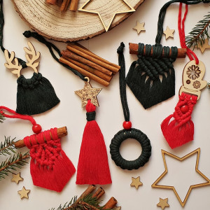 Zestaw świątecznych dekoracji - butelkowa zieleń z czerwienią