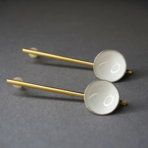 Długie kolczyki sztyfty z mosiądzu