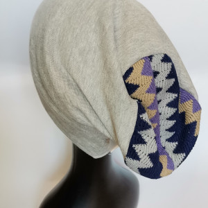 Czapka dzianinowa smerfetka uniwersalna