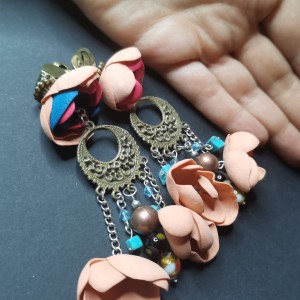 Klipsy z kwiatami długie