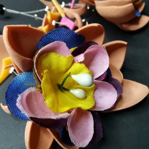 Klipsy wiszace duze kwiaty