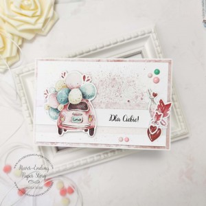 Pastelowa kartka na Walentynki z samochodem