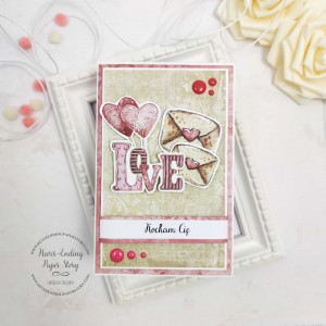 Kartka z napisem "Love"