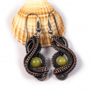 Jadeit, Miedziane kolczyki z jadeitem, patynowane ręcznie wykonane, prezent dla niej, prezent dla mamy, prezent urodzinowy, biżuteria