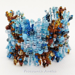 freeform błękit z krosna