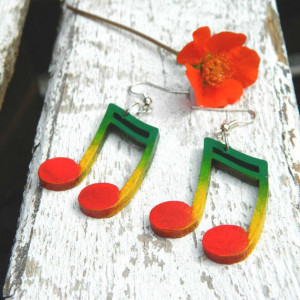 Kolczyki nuty muzyczne, kolorowe nutki, prezent dla muzyka, z nutami, nuta szesnastka, biżuteria dla miłośniczki muzyki, dla melomanki, drewniane kolczyki rasta reggae