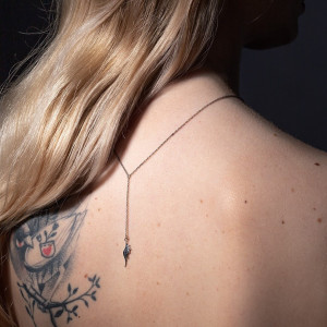 Delikatny naszyjnik na plecy smocze skrzydło