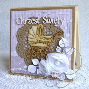 Drewniana kartka pamiątka z okazji Chrztu Świętego