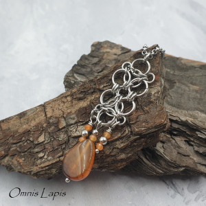 Medalion chainmaille z agatem - stal szlachetna