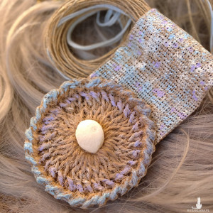 BIAŁY KORAL I LEN - NASZYJNIK