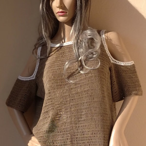 KOLORY ZIEMI - BLUZKA Z ODKRYTYM RAMIENIEM