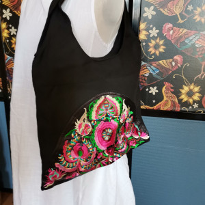 torba haftowana etniczna