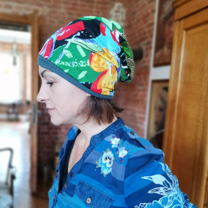 Czapka damska sportowa uniwersalna