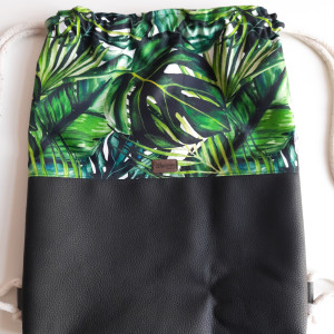 Workoplecak Liście na czerni