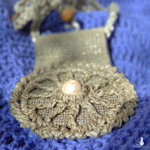 HODOWANA PERŁA PRZOSKWINIOWA I LEN - WISIOR