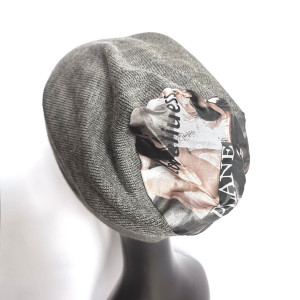 Czapka szara  wiosenna